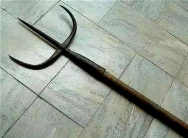 印軍為了對付我軍,發明了很多莫名其妙的武器,中看不中用 印軍為了對付我軍,發明了很多莫名其妙的武器,中看不中用