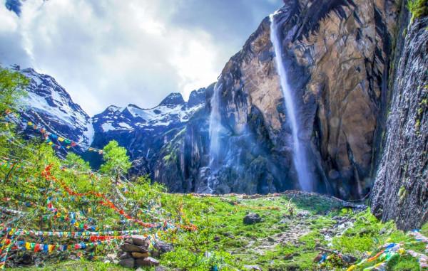 梅里雪山最後的淨土,一個藏在大山深處,僅有4戶人家的隱居之地 梅里雪山最後的淨土,一個藏在大山深處,僅有4戶人家的隱居之地