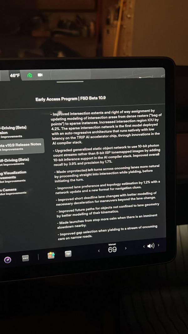 特斯拉已推出完全自動駕駛測試版v10.9 引入更自然的自動駕駛體驗