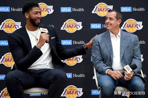 實力堪比超級內線+能為球隊拉開空間，濃眉打中鋒是湖人最佳選擇