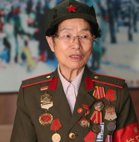 了不起的中國女兵,天寒地凍靠吃皮鞋堅持打鬼子,活94歲 了不起的中國女兵,天寒地凍靠吃皮鞋堅持打鬼子,活94歲