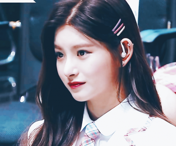 《極挑8》網傳陣容曝光，鄧倫岳雲鵬不常駐，新的女MC是00後女神