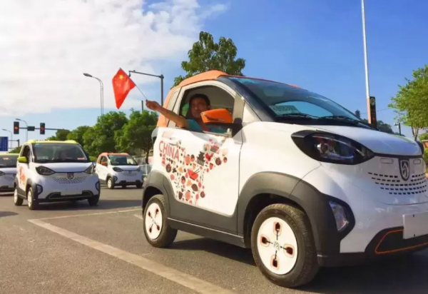 微型車爆火！新能源市場淪落到要靠“小不點”來拯救了嗎？