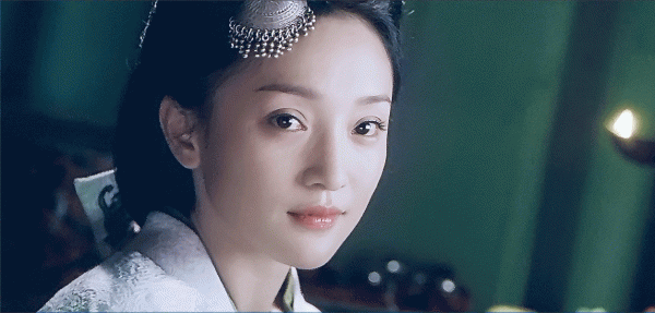 “靠臉吃飯”的女明星，美與醜全在造型師的一念之間，真是太慘了