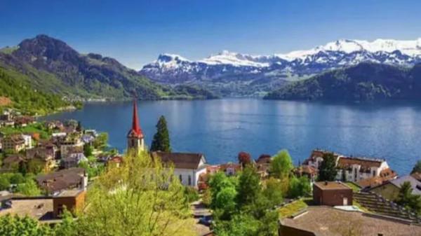 歐洲和中國風景最像的地方，中國有川西高原，瑞士阿爾卑斯山