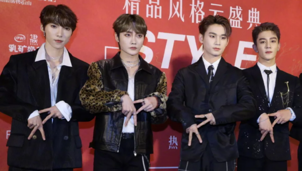 男星紅毯濃妝總是翻車!現場生圖對比太明顯,妝面乾淨清爽才舒服 男星紅毯濃妝總是翻車!現場生圖對比太明顯,妝面乾淨清爽才舒服