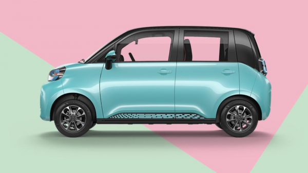 3萬的電動車：朋克對五菱，年輕人該選空間還是品牌？