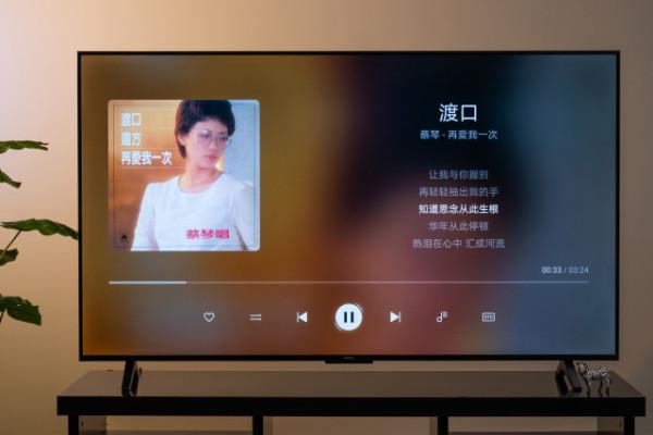 揭秘極致音畫小心機，高階軟屏＋音腔倒相管，榮耀智慧屏太細節