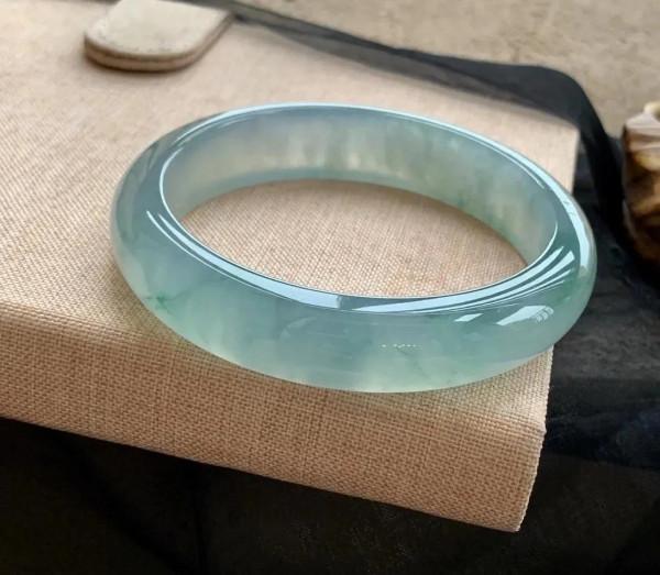 千金難求一緣鐲，你值得一看