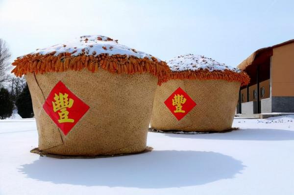 民間故事：白蛇報恩