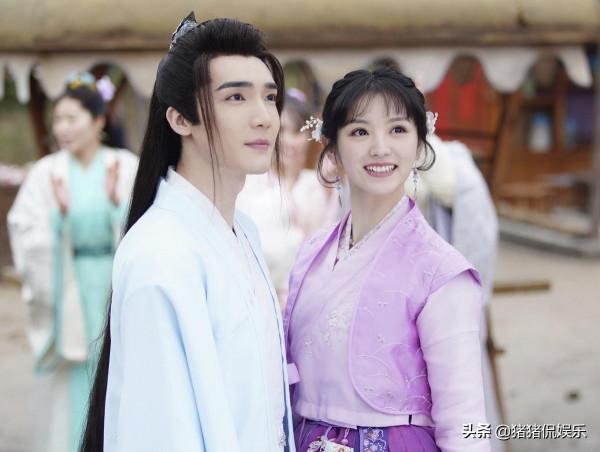 新古偶甜寵劇來襲，冷麵男神愛上元氣小紅娘，逗趣甜蜜引人期待