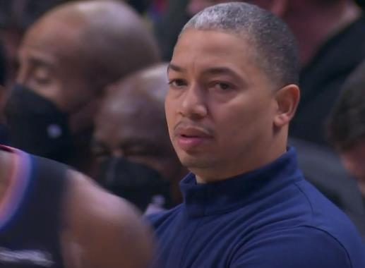 國王送湖人到西部第六！兩隊爆冷輸球，火箭四連勝仍是西部副班長