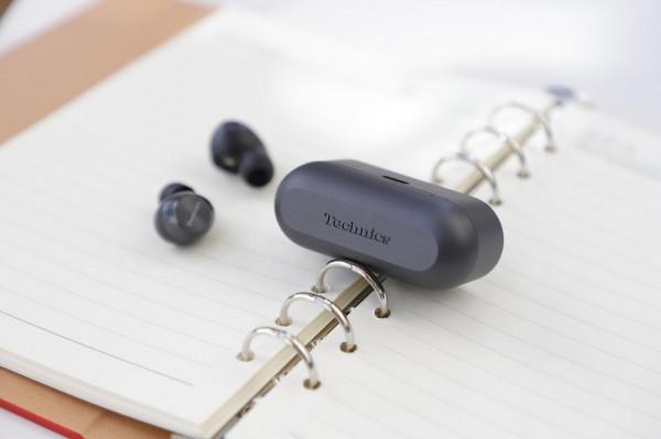 日系發燒真無線Technics EAH-AZ40上手，僅音質就值回票價