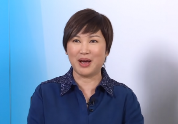 《穆桂英》劇組時隔23年重聚！陳秀雯文頌嫻氣質好，鮑起靜精神足