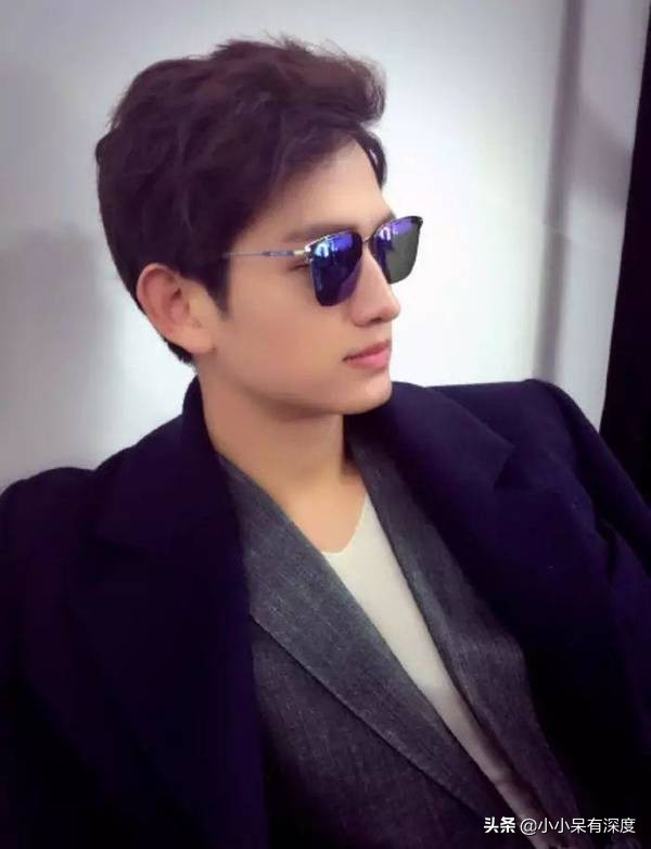 馬可是馬赫的弟弟，《花千骨》中的殺阡陌，他妻子王丹妮特別漂亮