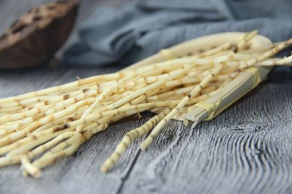 白茅根：藥之草根