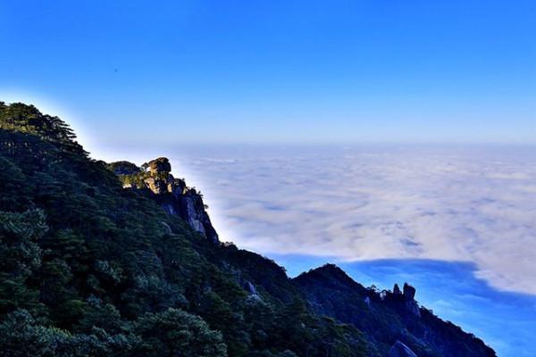 有一種浪漫，叫冬日三清山的雲海和藍天相伴