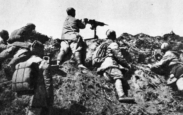 1950年，朱向離回京途中遭遇土匪而遇害，四川隨即開始大剿匪