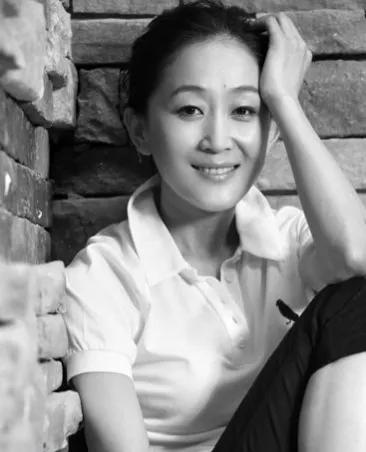 女版“陳道明”，軍人世家的陳瑾：優雅大方，超凡脫俗