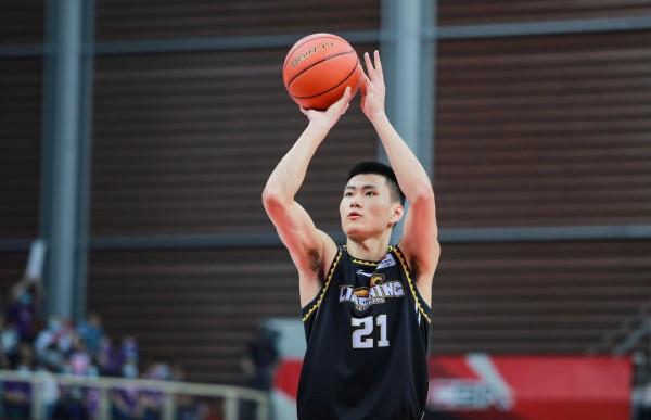 遼寧2人廣東1人!CBA最新傷病名單出爐,國手上榜,新疆射手重傷 遼寧2人廣東1人!CBA最新傷病名單出爐,國手上榜,新疆射手重傷