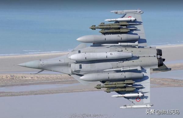 著名戰機合集之六：歐洲的“風”之系列戰鬥機與瑞典薩博鷹獅