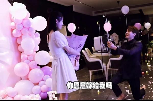 小五金恩聖成功求婚張檬 小五金恩聖成功求婚張檬