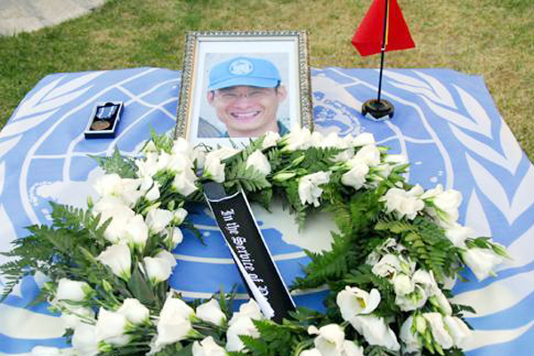 2006年,聯合國為一位中國人降半旗,這人到底是誰,又有何事蹟? 2006年,聯合國為一位中國人降半旗,這人到底是誰,又有何事蹟?