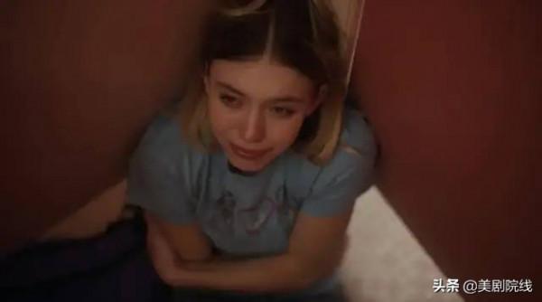 不愧是HBO出品的美劇,第一集就這麼勁爆 不愧是HBO出品的美劇,第一集就這麼勁爆