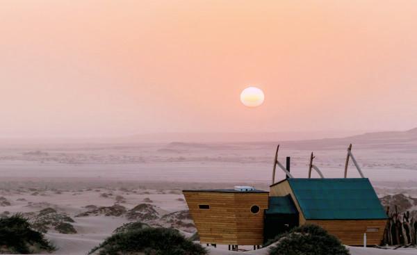 禁地骷髏海岸:荒涼而陰森之地,卻因為10艘沉船有了生氣 禁地骷髏海岸:荒涼而陰森之地,卻因為10艘沉船有了生氣