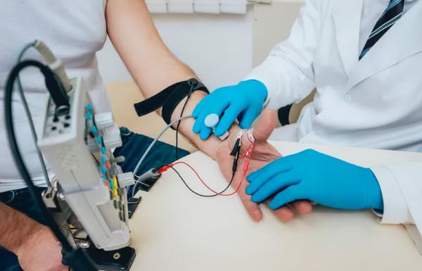 什麼是肌電圖？肌電圖檢查怎麼做？專家為您揭秘