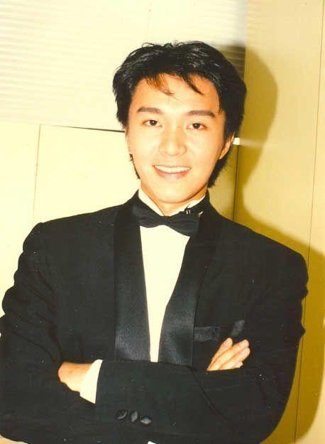 周星馳,就這樣被捧上了“神壇”,清華以及北京學生功不可沒 周星馳,就這樣被捧上了“神壇”,清華以及北京學生功不可沒