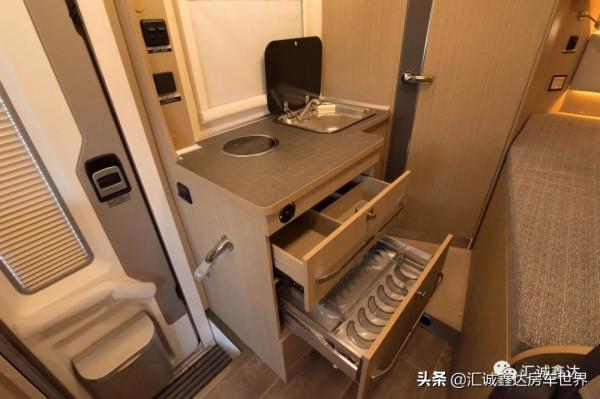 ​奇瑞網紅家庭款大5座旅行車!3.0T動力還配多項進口技術 ​奇瑞網紅家庭款大5座旅行車!3.0T動力還配多項進口技術