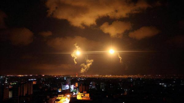 11月25日,美軍艦開赴黑海;敘利亞遭導彈襲擊;中國軍機飛越海峽 11月25日,美軍艦開赴黑海;敘利亞遭導彈襲擊;中國軍機飛越海峽