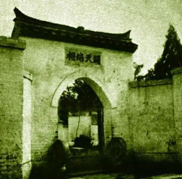 他是周總理鮮為人知的“兒子”，晚年回憶：我只是一個普通人