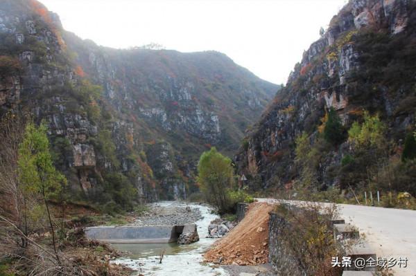 “三角城”不簡單：去沙河看紅葉，發現“盧氏故城”的妙處