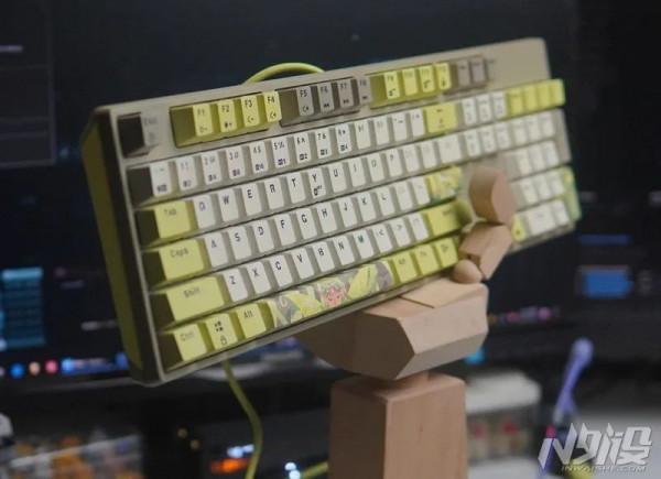 黑峽谷饕餮&amp;流光精靈主題機械鍵盤體驗