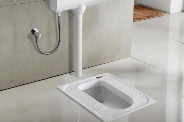 蹲便器為什麼漏水?看看是不是這四個地方有問題 蹲便器為什麼漏水?看看是不是這四個地方有問題