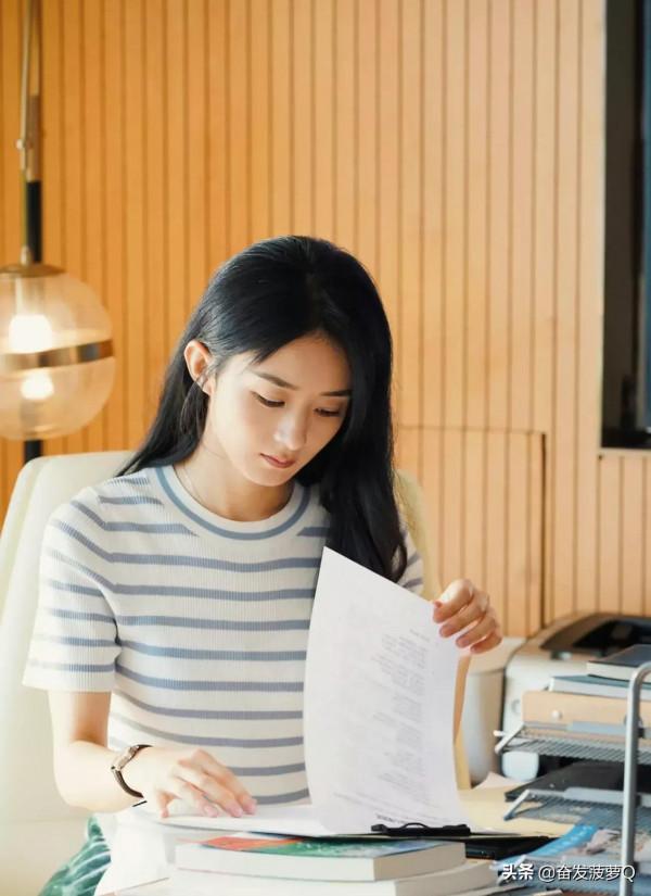 穎寶的《誰是兇手》美圖 穎寶的《誰是兇手》美圖