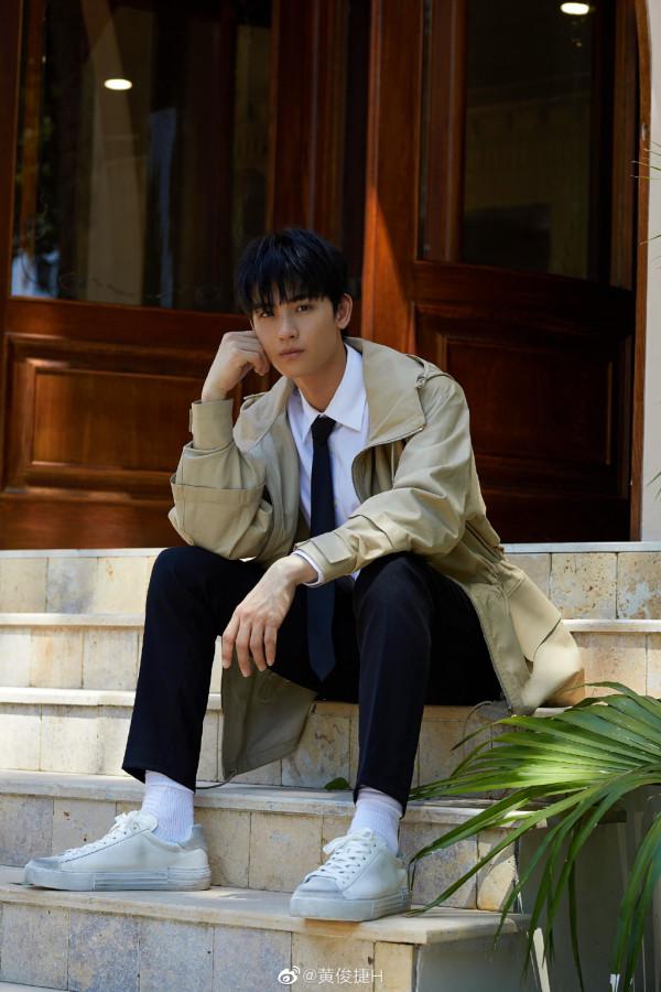 黃俊捷：95後小生參演過《斛珠夫人》《三生三世》，他到底是誰？