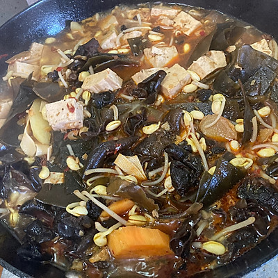 大廚教你這麼做家常毛血旺，分分鐘就可以學會