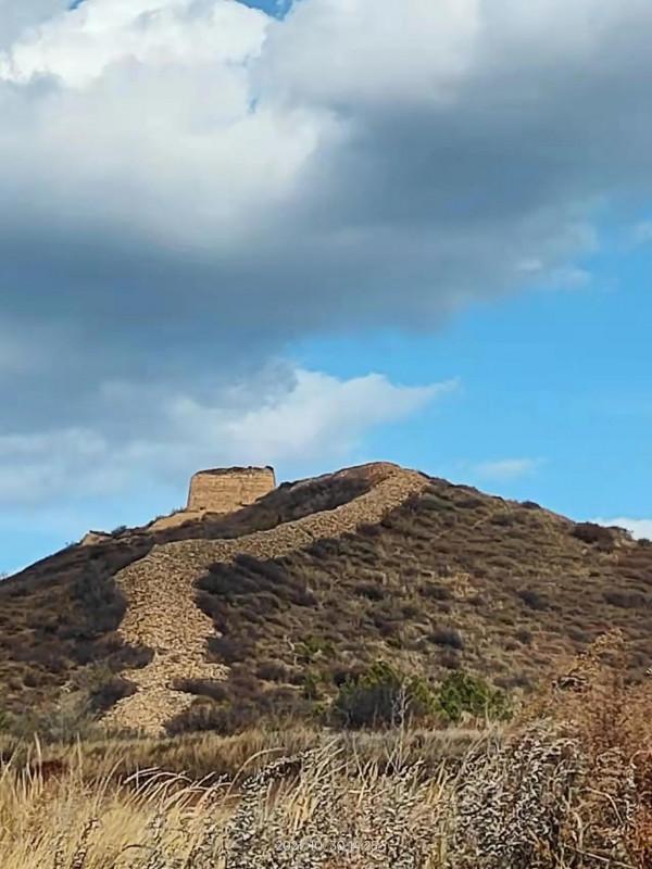 宣化紅一師老戰友遊走大明宣府青邊口，晚秋景色亦迷人