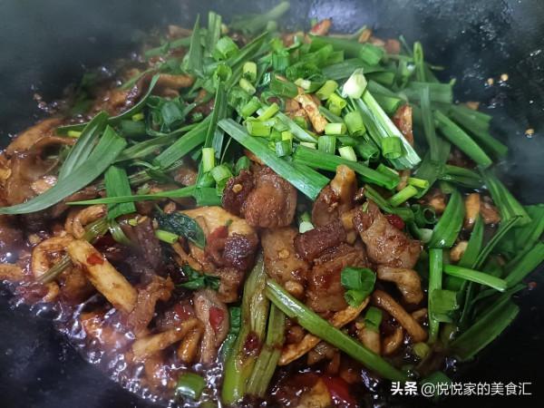 湘菜最有名的家常小炒，堪稱下飯菜的“天花板”，鹹香開胃真好吃