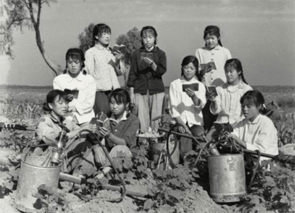 袁世凱死後，子孫過得如何？孫子成物理學家，孫女八旬仍開西餐廳