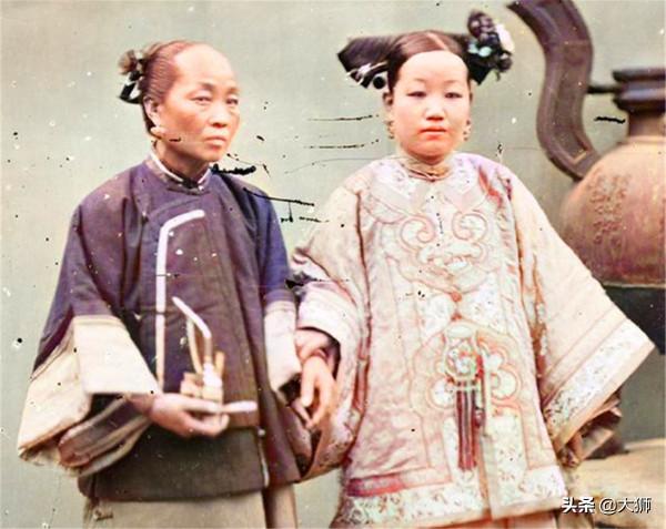 老話常說“蛇蠍婦人心”,然而這種“爬龜婦”,卻比蛇蠍更毒三分 老話常說“蛇蠍婦人心”,然而這種“爬龜婦”,卻比蛇蠍更毒三分