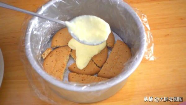 沒乳酪,沒烤箱,不到10塊錢做一整個提拉米蘇,在家實現甜品自由 沒乳酪,沒烤箱,不到10塊錢做一整個提拉米蘇,在家實現甜品自由