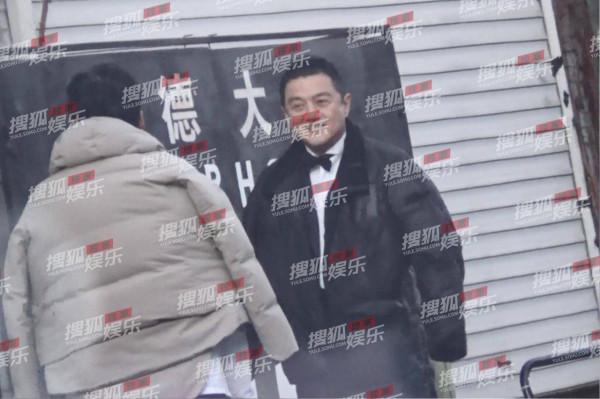 李亞鵬戴婚戒疑和女友婚訊將近!曾追周迅王菲,終於不做軟飯男? 李亞鵬戴婚戒疑和女友婚訊將近!曾追周迅王菲,終於不做軟飯男?