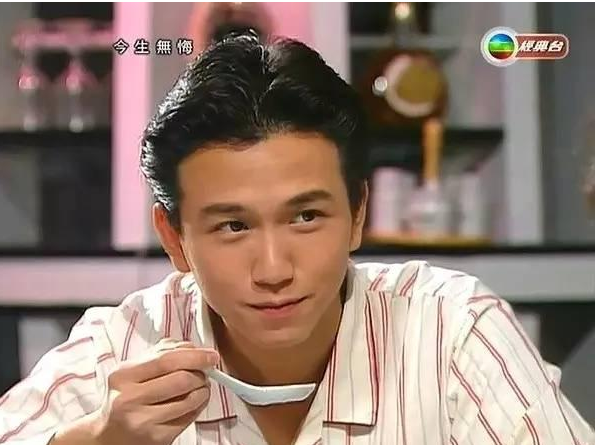 溫兆倫“毀滅史”,他的癖好,成為“溫嘉蓉”揮之不去的噩夢 溫兆倫“毀滅史”,他的癖好,成為“溫嘉蓉”揮之不去的噩夢