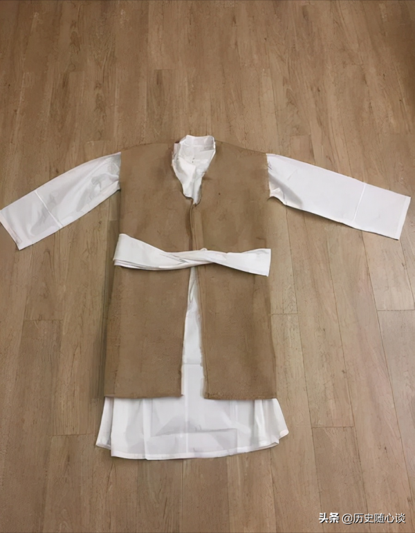 宋朝以前沒棉被的存在，那麼古人在冬天是怎麼樣禦寒的？