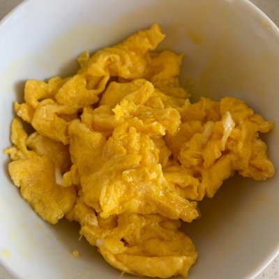 最讓孩子停不下筷子的竟然是無米炒飯（花椰菜）