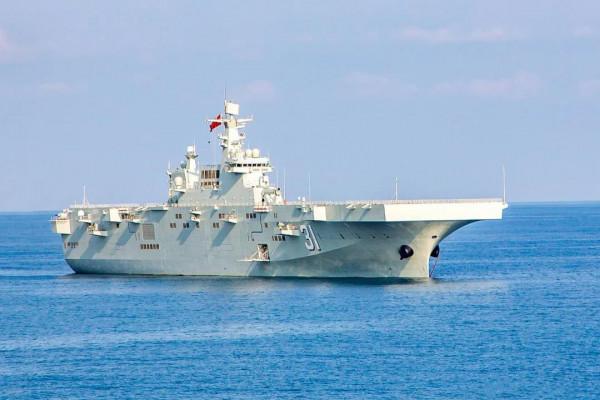 央視帶你走進海南艦，有15層樓高，效能先進是我國兩棲作戰核心